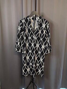 Banana Republic Black and White Patterned Mini Dress